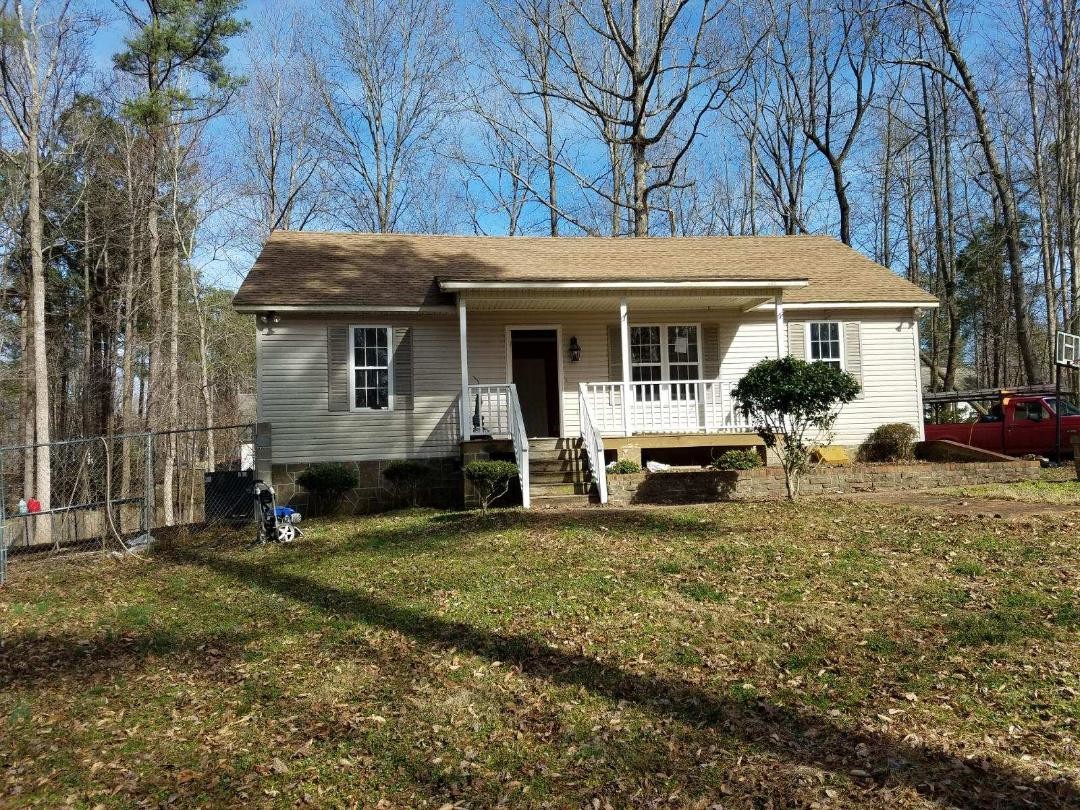 Primary Photo - 188 Bridges Ln