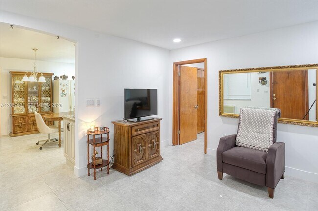 Foto del edificio - 221 NE 1st Terrace