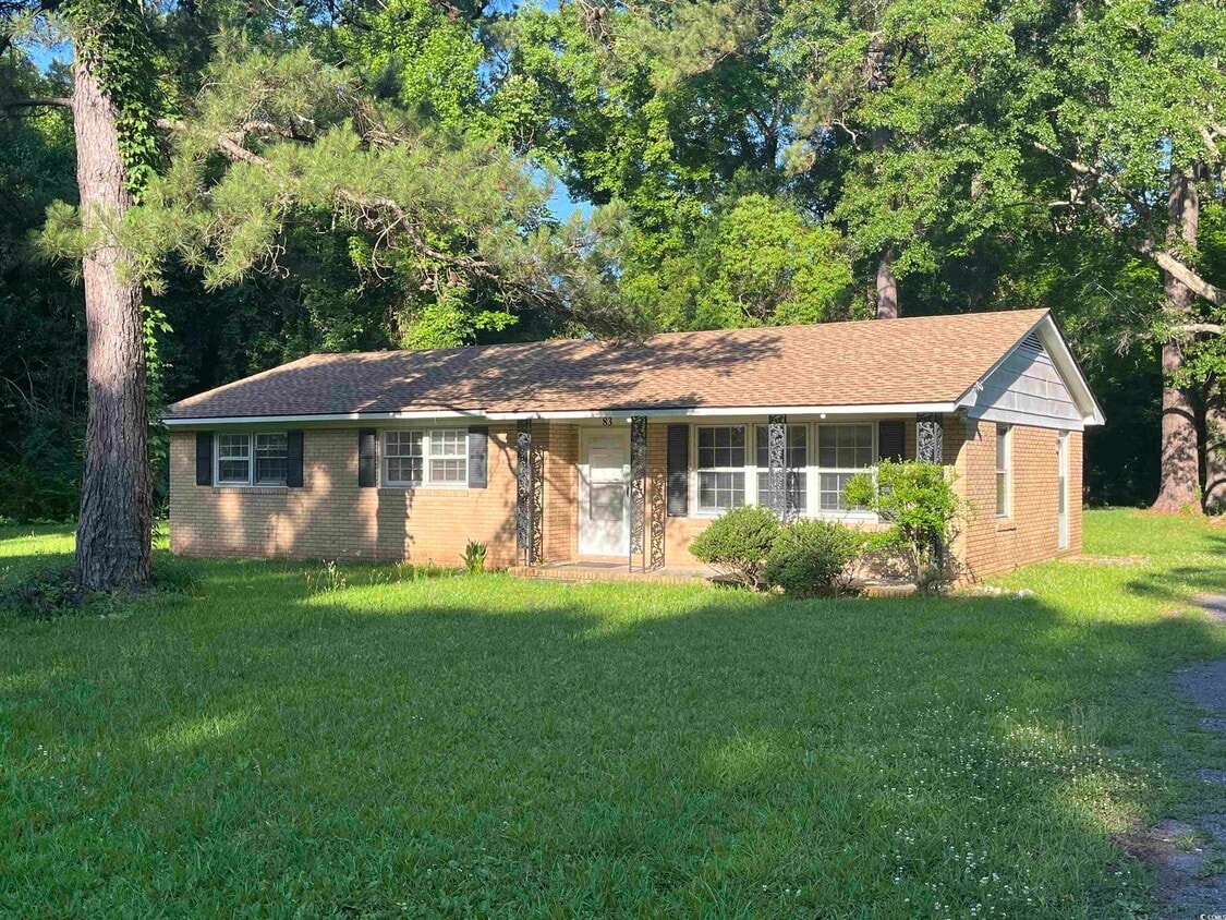 Primary Photo - 83 Hope Ln