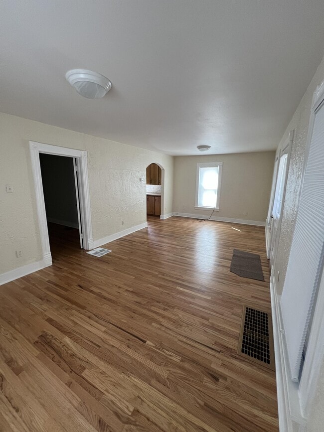 Foto del edificio - 714 Meeker St