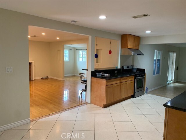 Foto del edificio - 8781 Woolley Ln