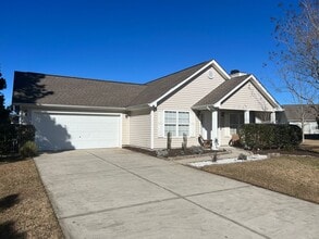 Building Photo - 408 Moat Ct