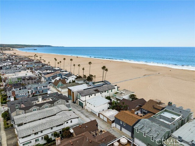 Primary Photo - 1212 W Oceanfront