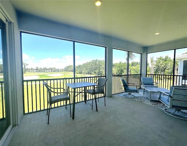 Building Photo - 350e E Marion Ave