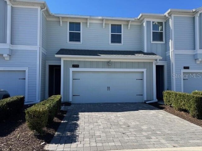 For Rent 3/2.5 townhome 2 Car Garage in Storey Lake, - For Rent 3/2.5 townhome 2 Car Garage in Storey Lake,