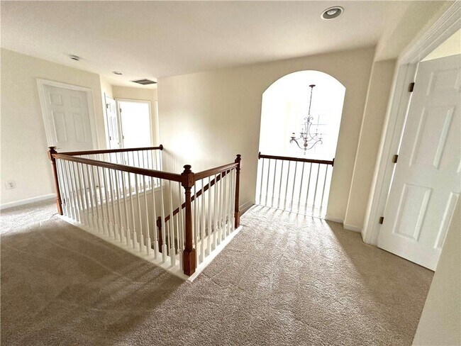 Foto del edificio - 5876 Rue Villa Ln