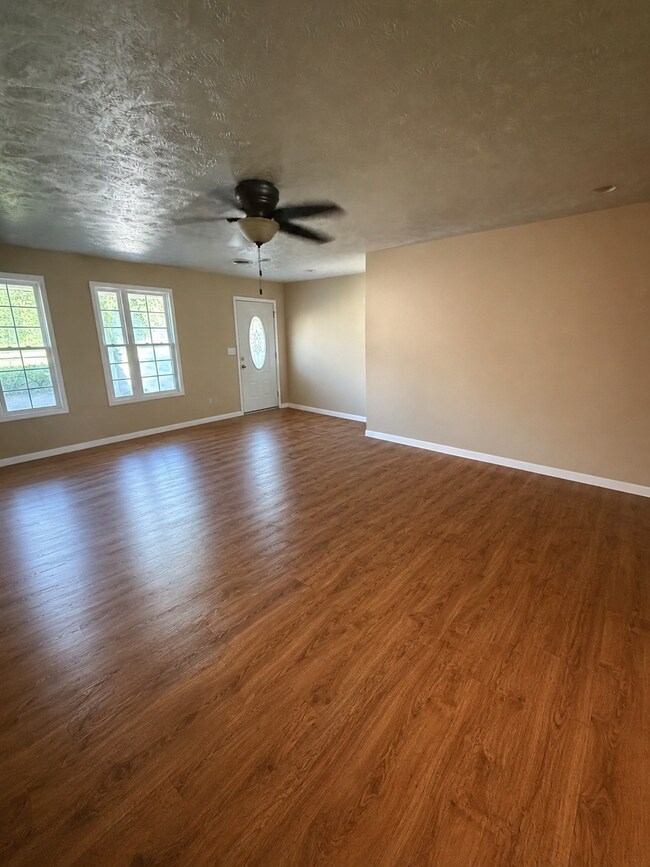 Foto del edificio - 1210 Stonington Dr