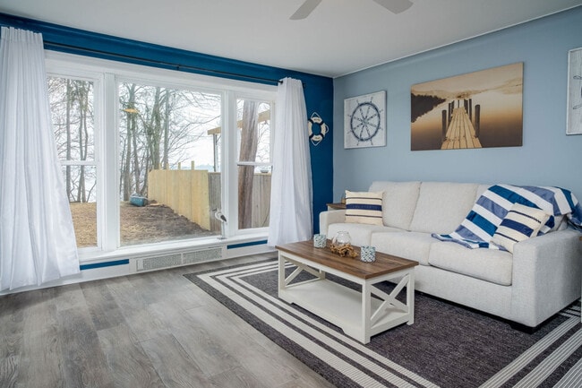 Foto del edificio - 139 Cora Ave