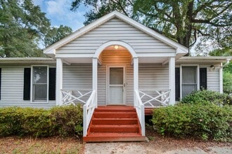 Building Photo - 8331 Gera Emma Dr