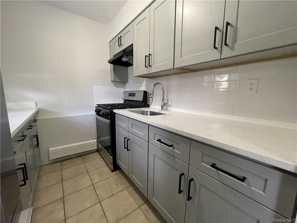 27 Tanager Rd Unit 2701, Monroe, NY 10950 Room for Rent in Monroe, NY