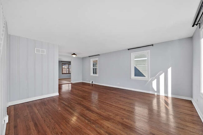 Foto del edificio - 4524 Washington St