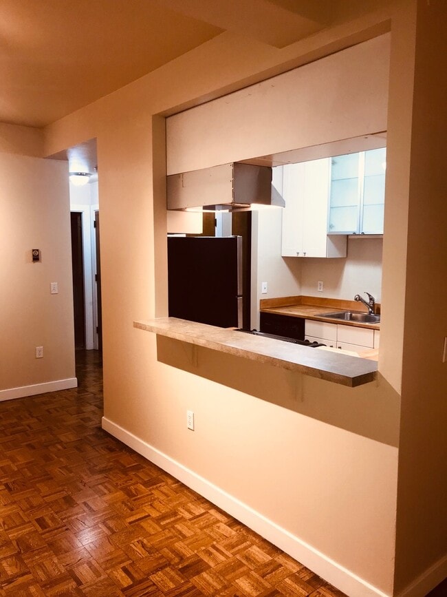 Interior Photo - The Fairmount