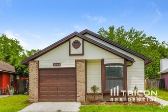 Building Photo - 2660 Malibu Cir