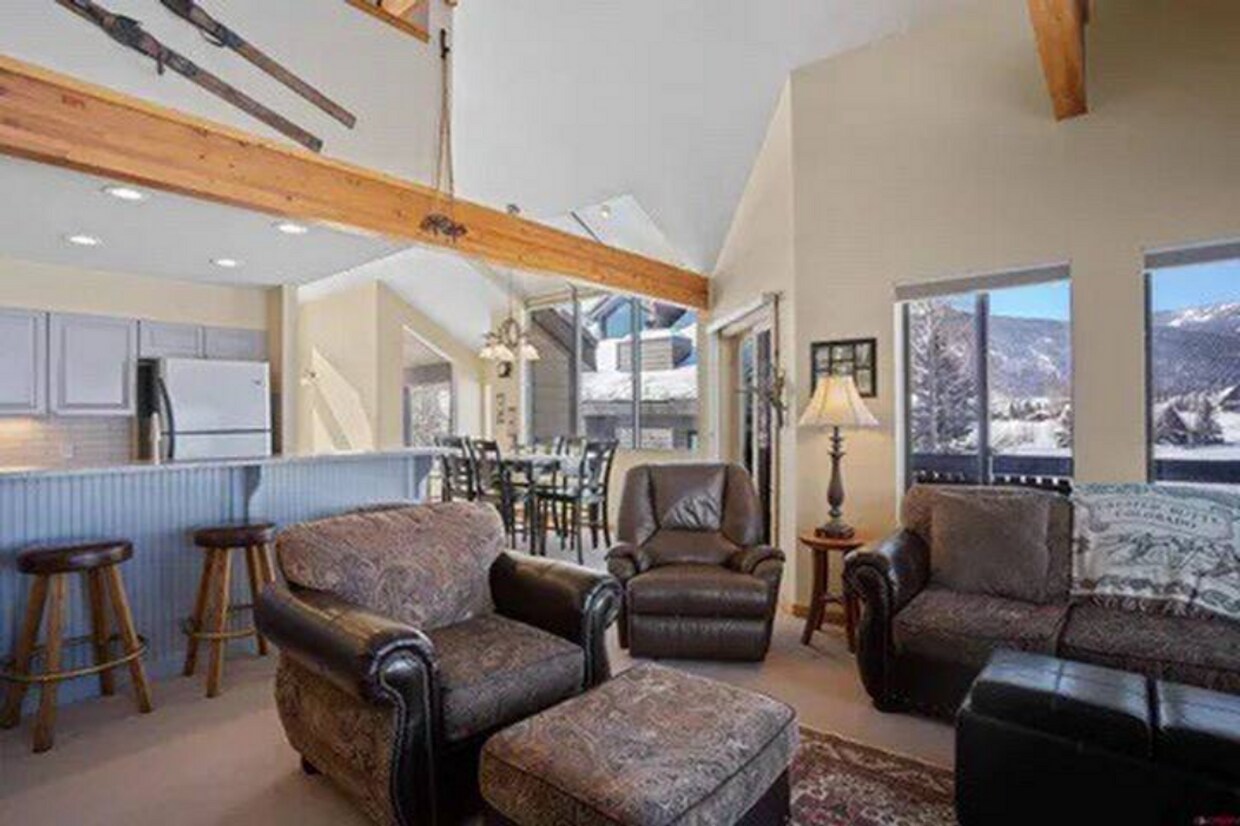 Primary Photo - 3 br, 3 bath House - 49 Powderview Drive