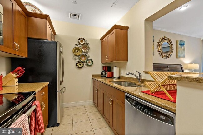 Building Photo - 1600 Arch St