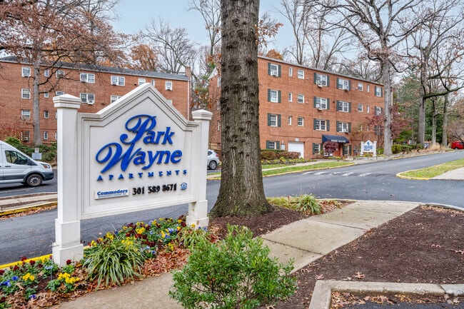 Alternate Exterior - Park Wayne Apartments