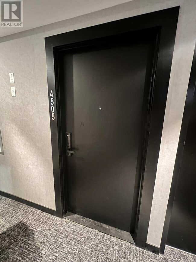 Photo du bâtiment - 88 Queen St E