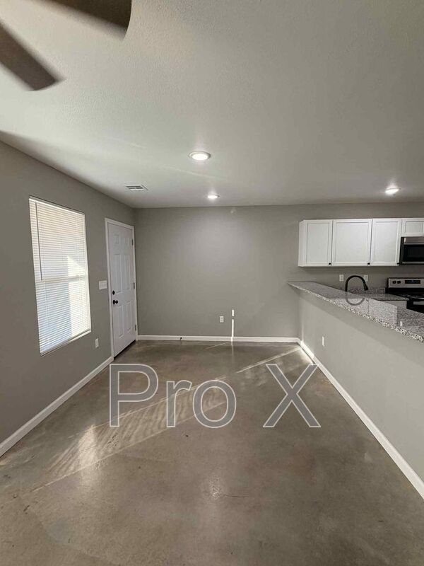 Foto del edificio - 1413 S Byers Ave