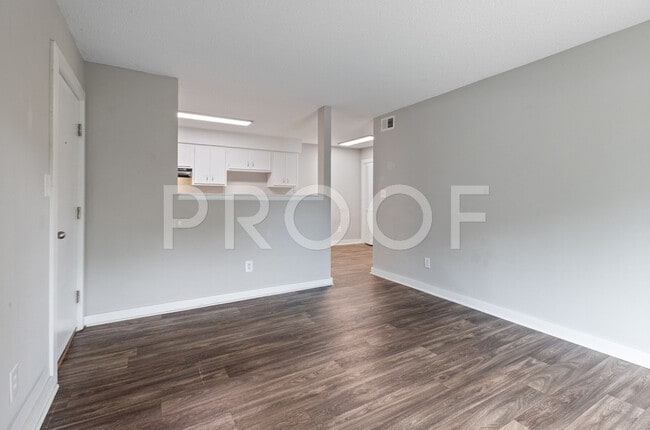 Building Photo - Hidden Valley Apartments