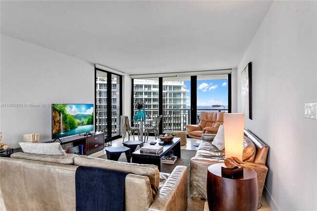 Foto del edificio - 3000 N Ocean Dr
