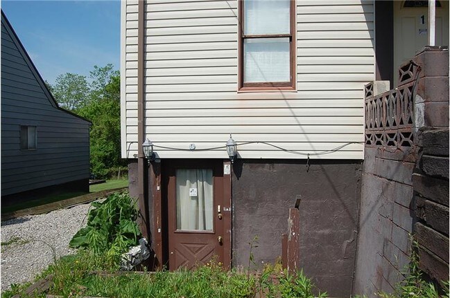 Building Photo - 55 Malone Ave