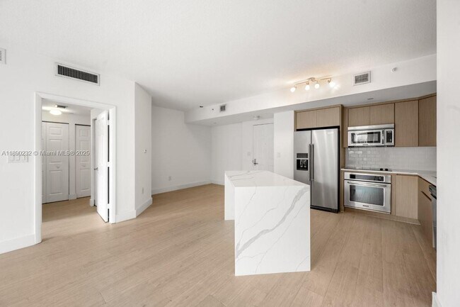 Foto del edificio - 510 NW 84th Ave