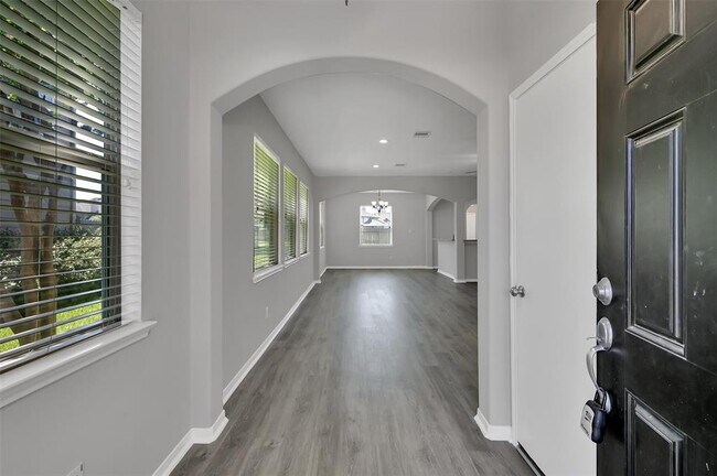 Foto del edificio - 12942 Iris Garden Ln