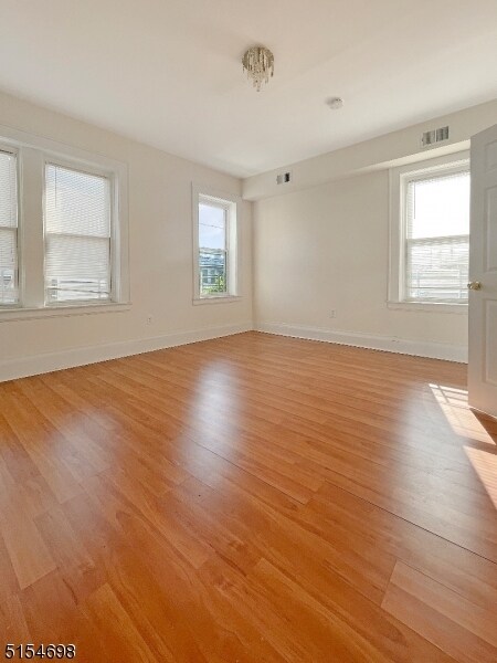 Foto del edificio - 319 14th Ave