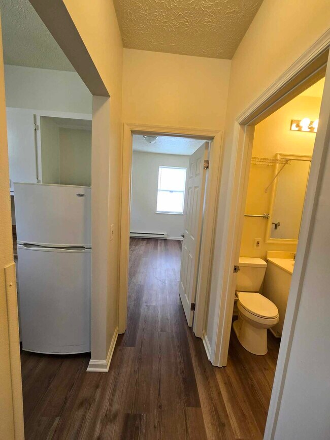 Building Photo - 544 N Loudoun St