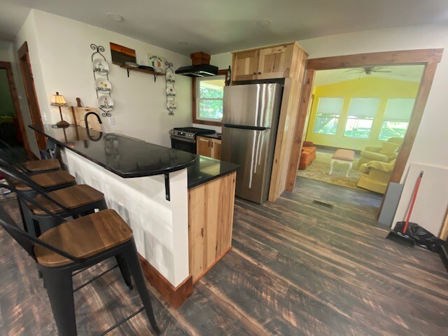 Foto del edificio - 1008 Westdale Ln