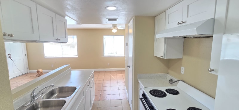 Photo - 3446 Rainbow Ln (Highland, CA)