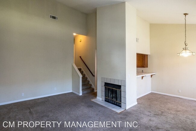 Building Photo - 2 br, 2 bath House - 4821 Pine Forest Pl.