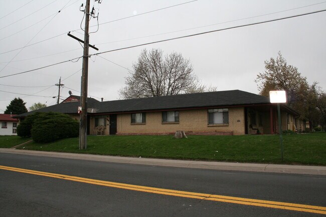 Foto del edificio - 3806 E. 29th Avenue
