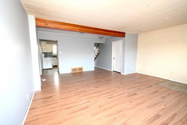 Building Photo - 3 bedroom in Prince George BC V2M 3B7