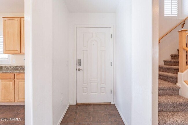 Foto del edificio - Lifestyle and convenience all in one!