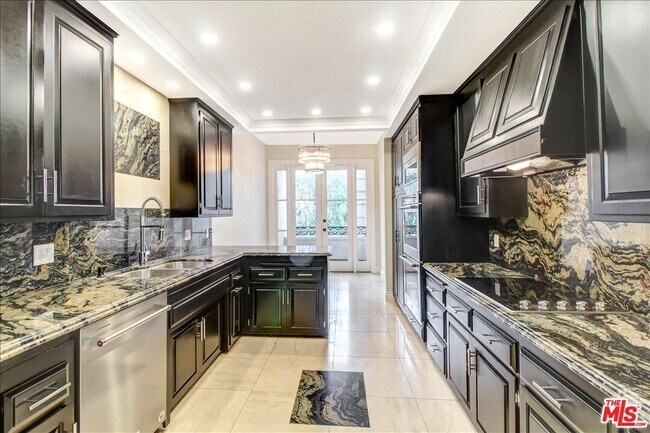 Building Photo - 10120 Empyrean Way