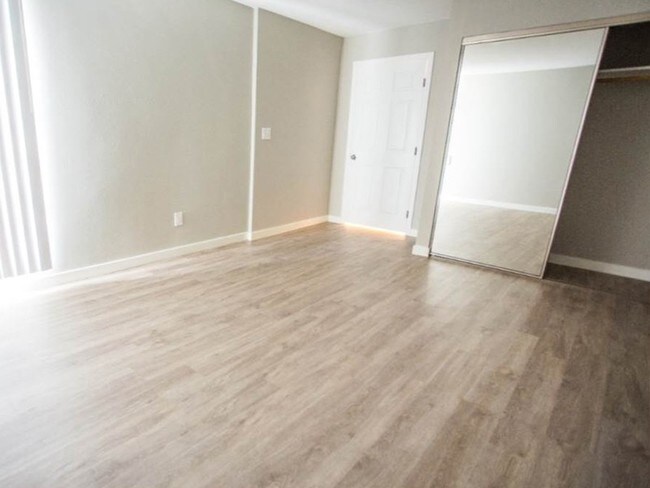 Building Photo - 9010 Tobias Ave