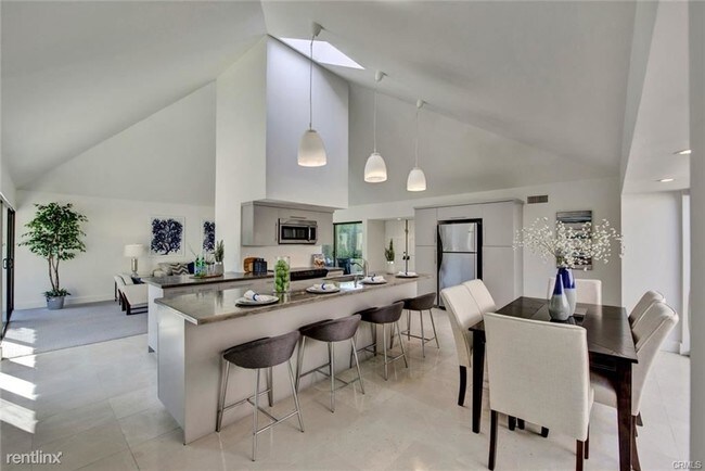 Building Photo - 3 br, 2 bath House - 23752 Brisbane Bay
