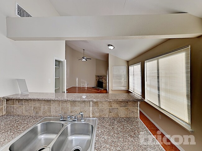 Building Photo - 3106 Boynton Dr