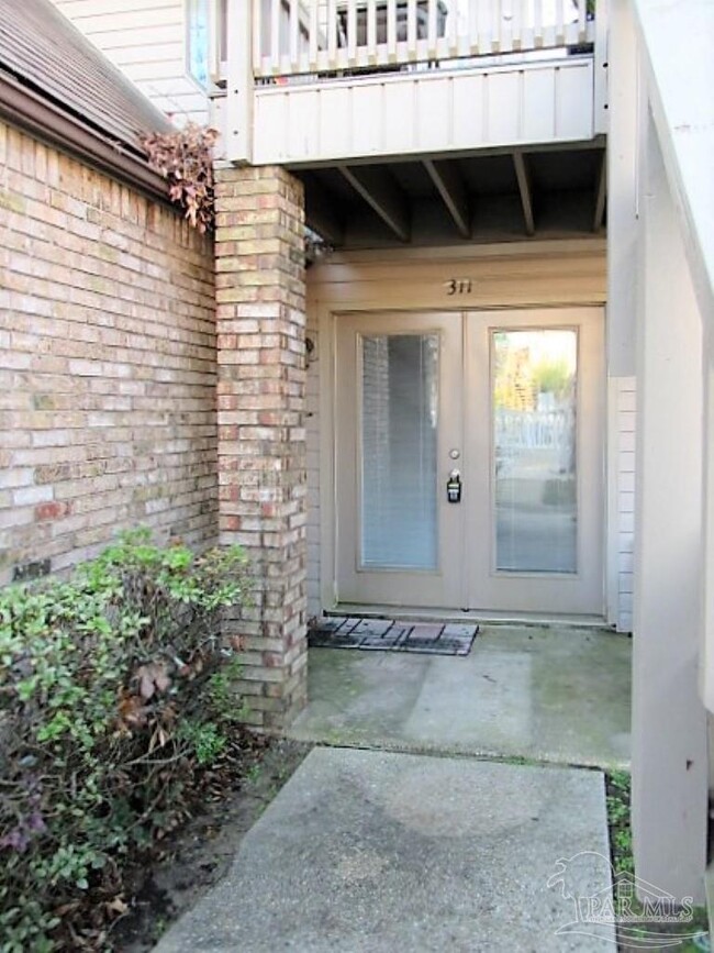 Building Photo - 7150 Plantation Rd