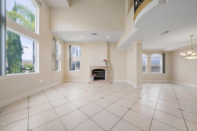 Foto del edificio - 146 W Le Roy Ave