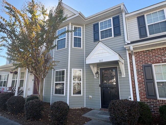 2 Bedroom, 2.5 Bathroom Townhouse in Green... - 2 Bedroom, 2.5 Bathroom Townhouse in Green...