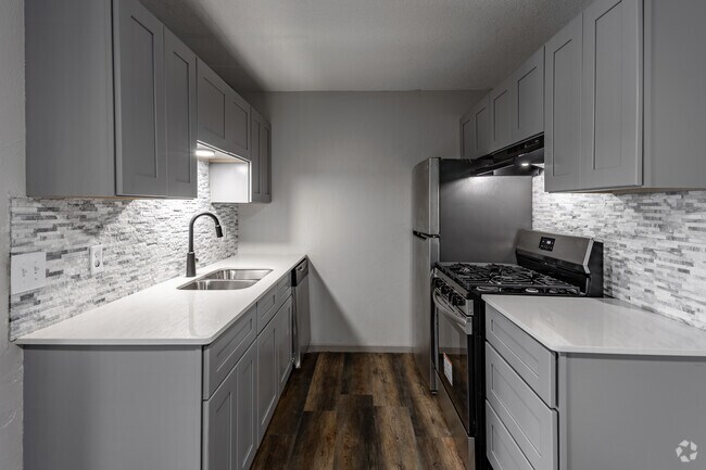 2 habitaciones, 1 baño - 988 pies cuadrados - Cocina - Lakecrest Village (1 of 2)