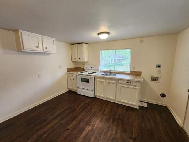 Foto del edificio - 4513 Atkins St