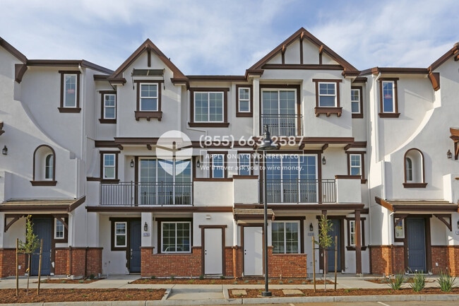 Building Photo - 15680 Santorini Ln