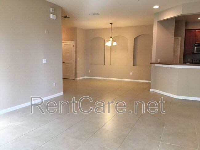Foto del edificio - 3025 Greystone Loop