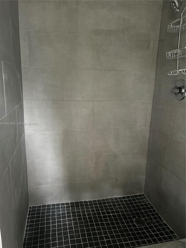 Foto del edificio - 2300 NW 94th St