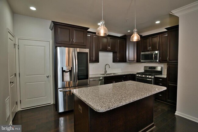 Foto del edificio - 23542 Buckland Farm Terrace