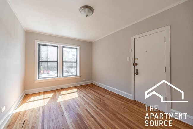 Foto del edificio - 2706 N Spaulding Ave