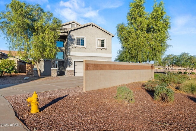 Foto del edificio - 12672 W Osborn Rd